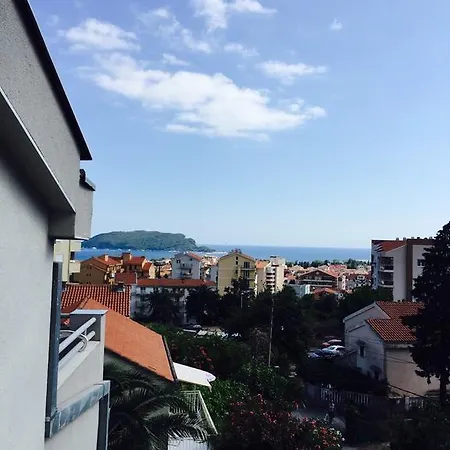 Radulovic Lägenhet Budva